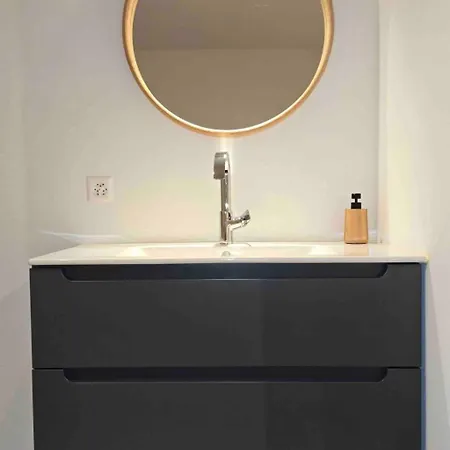 Charming Doux Douze By Interhome Нанда